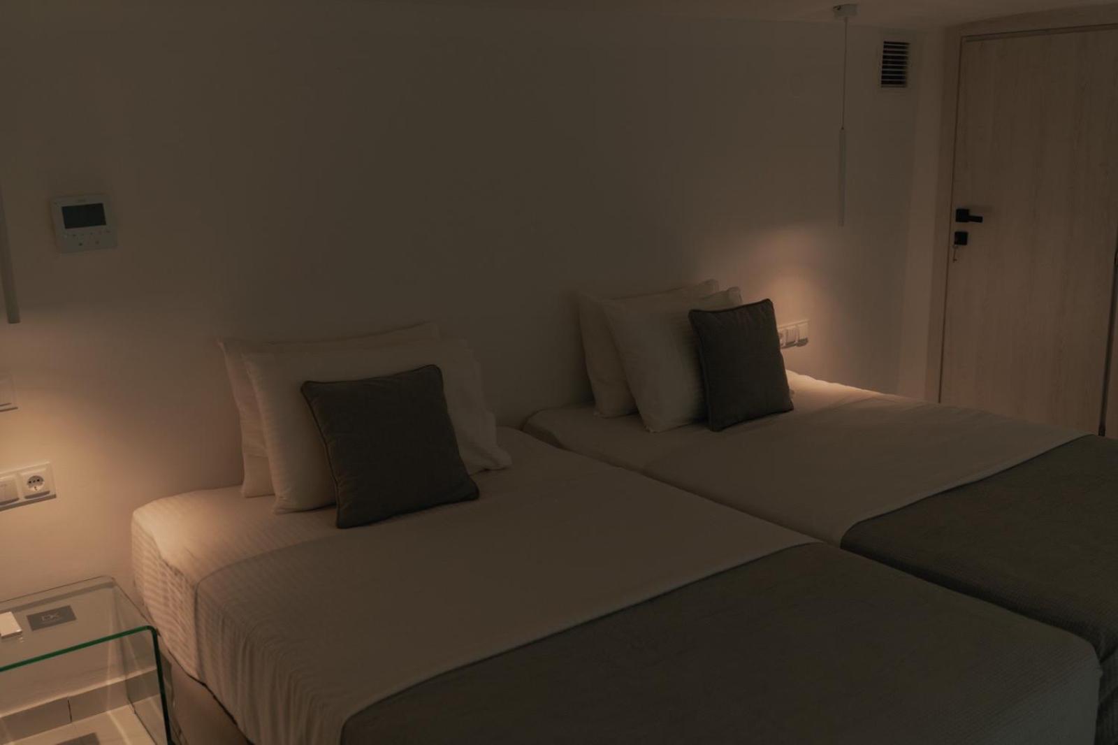 Dk Luxury Suite Néa Péramos 外观 照片